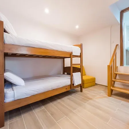 Alpstuga Guestready - Magical Refuge In Madeira Seixal (Madeira)