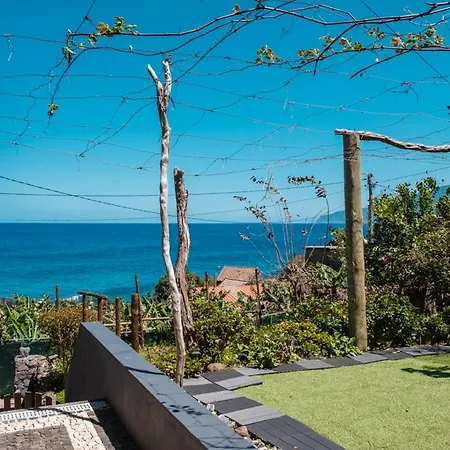 Guestready - Magical Refuge In Madeira Шале Сейшал