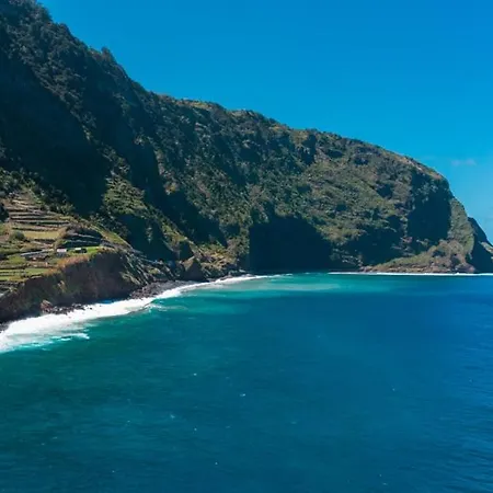 Guestready - Magical Refuge In Madeira Шале Сейшал